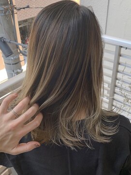 グロウ 上野御徒町(grow) 厚めバング/ローライト/スリークボブ/外ハネボブ [上野/御徒町]