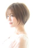 黒髪アッシュ　大人可愛いニュアンスショート　20代30代40代