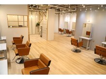 アグ ヘアー ジョリ 犬山店(Agu hair joli)の雰囲気（こだわりが詰まった空間★リラックスしてお過ごしください。）