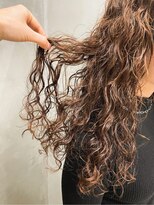 テトヘアー(teto hair)&nbsp;ウェーブ・スパイラル・ソバージュ・くるくる・ロングヘア