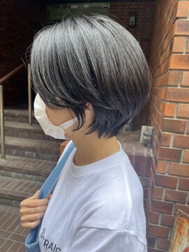 ウィーク 梅田(UiiC) 30代40代50代◎大人ナチュラルショートボブ【uiic 中沢恵理】