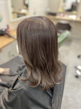 アルート 町田店(aroot) 明るめ紫