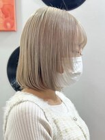 デート 下北沢(DATE)&nbsp;ダブルカラーミルクティーベージュカラーケアブリーチ韓国ボブ