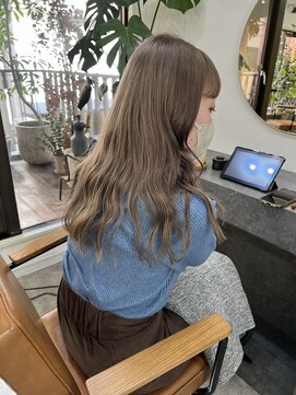 ネルケ 立川(nelke) ウェーブベージュ