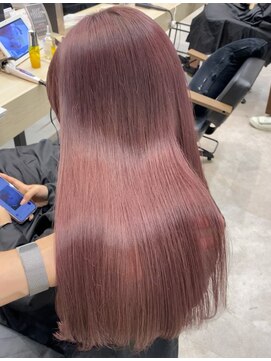 エレン 新百合ヶ丘店(ELEN) ブリーチして透明感のあるピンクベージュ