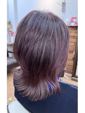 フリー(Free) ウルフレイヤー・ショートレイヤー・チェリーピンク