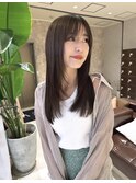 _顔まわりレイヤー×オリーブベージュカラー