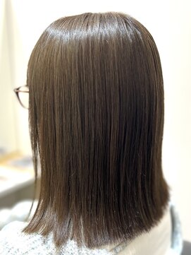 イレス 札幌駅前(IRESU) 髪質改善/縮毛矯正/美髪/艶髪/髪質改善トリートメント/酸性矯正