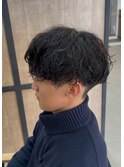 刈り上げツーブロックシャドウパーマメンズマッシュ