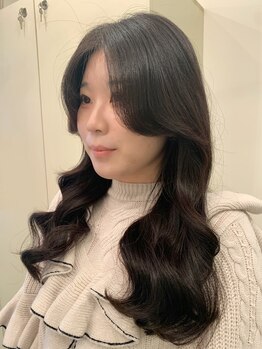 エフィールリアモ(afeel riamo)の写真/【河原町駅すぐ】コテで巻いたような"ゆるふわ"が叶う♪高い技術力×豊富な知識でイメージをカタチに◎