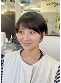 耳かけマッシュショート／暗髪ショート