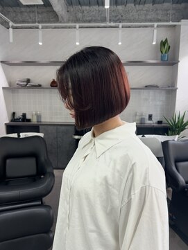 トーン(tone) ミニボブ×透明感チェリーレッドヘア
