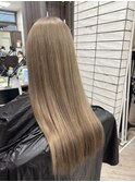 ハイトーンベージュ
