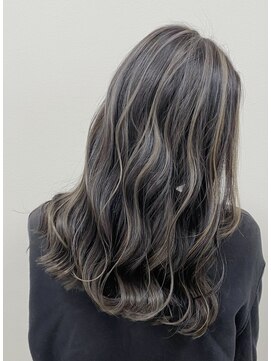 マーシュ ルーヴェ(marshu Luve) 【marshu】グレージュ×海外ハイライト#白髪ぼかしカラー