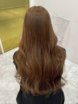 エクラバイナチュラル(eclat by Natural) 極上艶髪/ミルクティーグレージュ/上品ゆる巻きヘア/抜け感ヘア