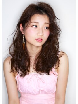 アズーア ヘアーアンドスパ(azure hair&spa) 大人ガーリーロング　【横浜駅】