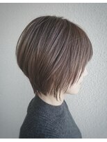 アンディーン (undine)&nbsp;大人かわいいショートボブ