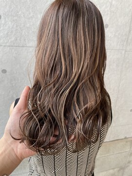 ニュウニュウ(NIU NIU) スモーキーピンクベージュ