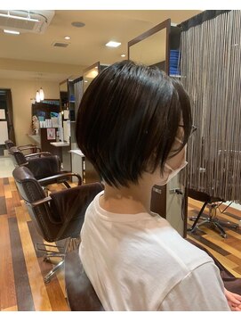 ジールドゥーエ(Zeal due) 丸みショート