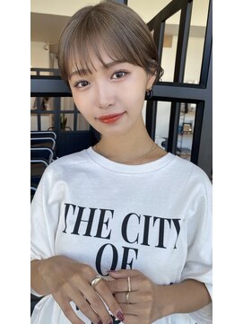 ディーエックス スリー(Dxxxx III) ショートヘア[ショート/ボブ/韓国/トリートメント/縮毛矯正