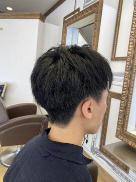 コワファースト 大分(COIFF1RST) ビジネスマン向け、メンズショート