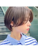 暖色カラー×束感ショート×小顔矯正立体カット