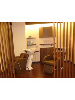 【本陣30秒】少人数サロンだからこそゆっくりくつろげる。幅広い世代のお客様に通って頂けるサロンです。