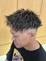 ニアウ 伊勢崎連取店(Niau)&nbsp;波巻きスパイラルパーマツイストスパイラルパーマシャドウパーマ