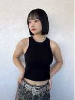 ダークグレー_ダブルカラー_切りっぱなし_ボブヘア