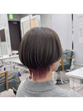 リミットバイアフィナー 大宮店(limit by Afinar) インナーカラー×ショート