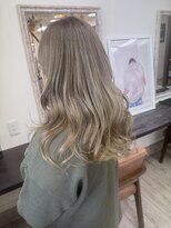 ヘアー アトリエ アンジー(Hair Atelier Angee)&nbsp;ブリーチアッシュベージュカラー♪