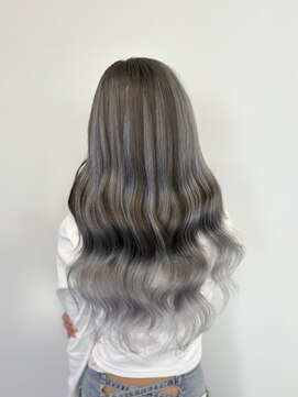 ラピステン 福岡天神 大名店(Lapis) バレイヤージュ/ホワイトグレージュミニウルフデジタルパーマ