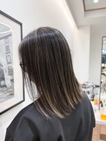 ガレリアエレガンテ 栄店(GALLARIA Elegante)&nbsp;ハイライト/地毛ハイライト/白髪ぼかし/ロングレイヤー