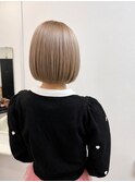 プリティーベージュ