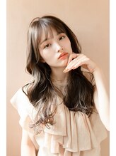ミット バイ リトル(mit by little)&nbsp;オリーブグレージュ韓国風巻き髪フェイスレイヤーラフウェーブ