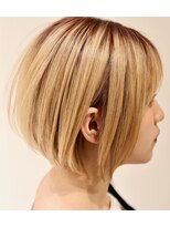 ヘア デザイン リスク(HAIR DESIGN RISK)&nbsp;【RISK高橋勇太】カットが上手い大人かわいいワンサイドショート