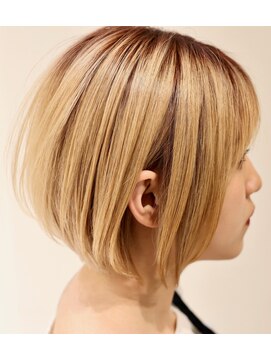 ヘア デザイン リスク(HAIR DESIGN RISK) 【RISK高橋勇太】カットが上手い大人かわいいワンサイドショート