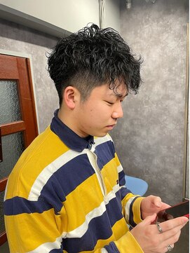 ナナシ(nanac) ショート 波ウェーブパーマ 波巻きスパイラル 枝指名のみ