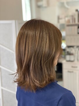 ツムグ 代官山店(TUMUGU) 30代40代50代チョコラアッシュ透明感白髪染めこなれミディ代官山