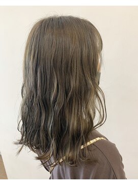 バブーバイビューティービースト 高知店(ba-boo by beauty:beast Academy) オリーブベージュ