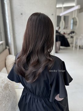 ヒン(HIN) smoky beige