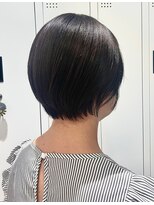 ココ(co.co.)&nbsp;【 co.co. 具志堅 】楽にまとまる！ショートボブ