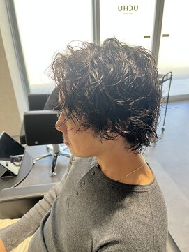 ウチュウ(UCHU) KingGnu 常田大希風パーマ