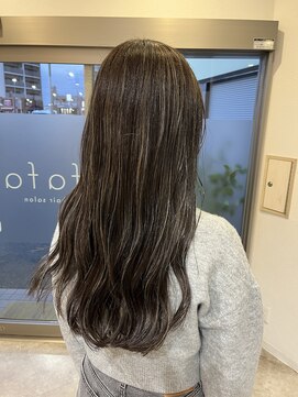 ファファ(fafa) グレージュハイライトカラー