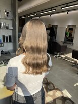 エイム(AiM)&nbsp;ミルクティーベージュ/中明度カラー/ブリーチカラー/艶カラー