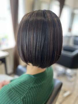 コア フィール ア デイ(COIFFURE A DAY) 【ひし形ボブ】M3Dお得クーポン