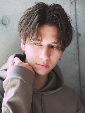 アンサー 渋谷(ANSWER) フェザーパーマシャドウパーマルーズパーマセンターパート