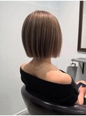 切りっぱなしボブ×ナチュラルシャドウルーツ