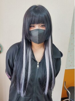 美容室イーナ(e na)の写真/お得に可愛く♪エクステで印象を変えたい方はおまかせ◇カット×カラー×エクステの同時施術も◎[学割あり]