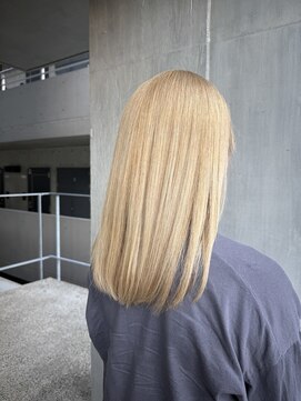 ミルクティーベージュ